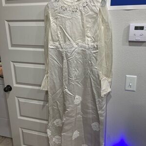 Vintage Cream Lace Long Sleeve Dress